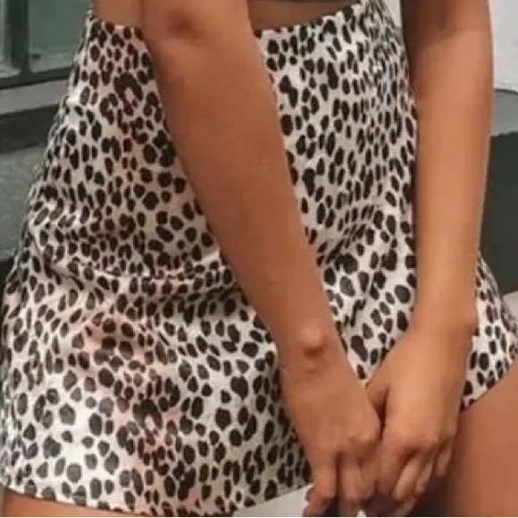 Princess Polly leopard skirt - Picture 1 of 2